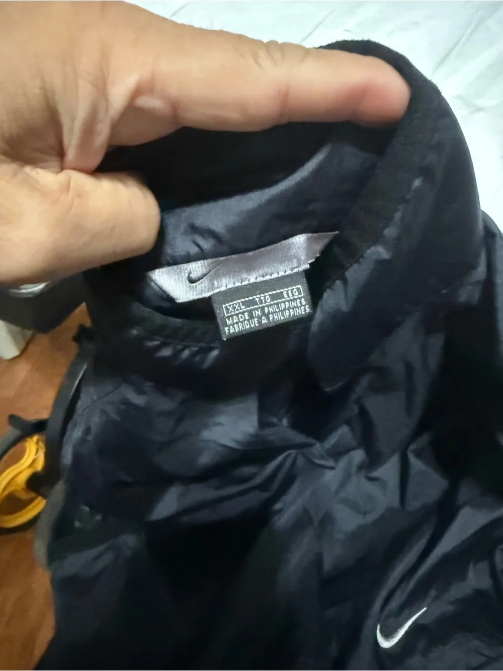 Nike Black Sleeveless Zip Windbreaker Vest